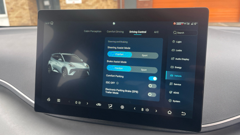 BYD Dolphin Surf 65kW Active 30kWh 5dr Auto Electric Hatchback